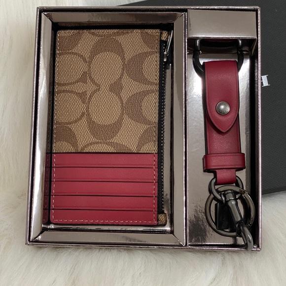 BOXED ZIP CARD CASE AND VALET KEY FOB GIFT SET - Picture 2 of 5